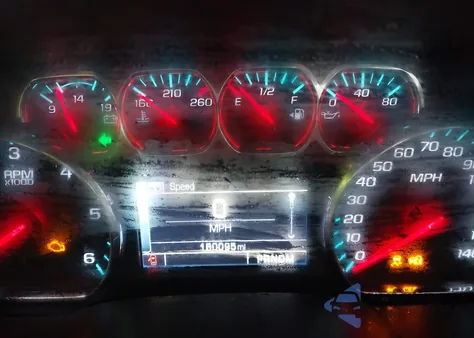 2014 Chevrolet Silverado 1500 1Lt из США, поврежденный, VIN 3GCUKREC0EG203539